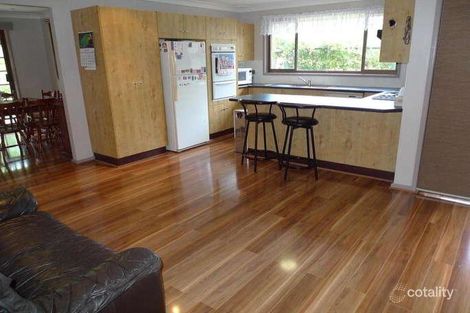 Property photo of 4 Dunnering Close Lochinvar NSW 2321