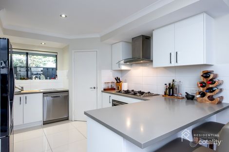 Property photo of 128B Huntriss Road Doubleview WA 6018