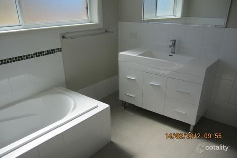 Property photo of 11 Brushbox Grove Oxley Vale NSW 2340