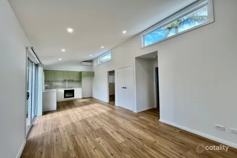 Property photo of 183 Scenic Drive Budgewoi NSW 2262