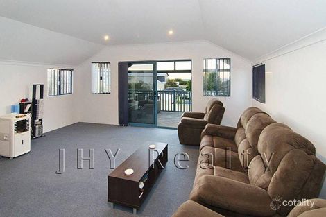Property photo of 3 Casuarina Drive Geographe WA 6280