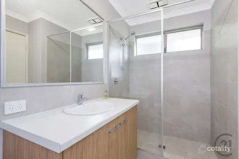 Property photo of 74 Thornbill Crescent Coodanup WA 6210