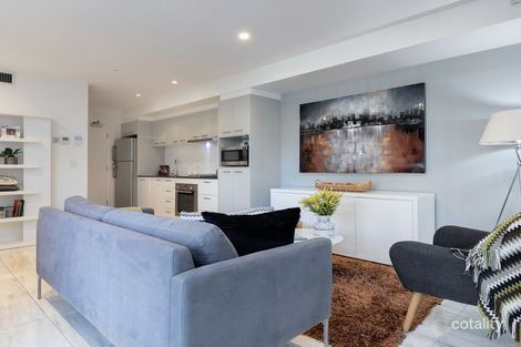 Property photo of 3/141 Dornoch Terrace Highgate Hill QLD 4101