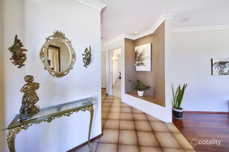 Property photo of 10 Lavender Court Dianella WA 6059