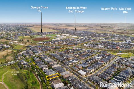 Property photo of 38 Olsen Retreat Caroline Springs VIC 3023