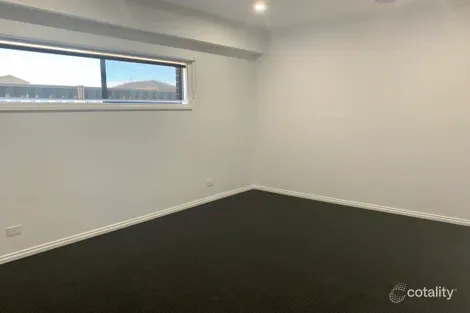 Property photo of 67 Arena Avenue Roxburgh Park VIC 3064