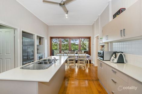 Property photo of 7 Swain Street Holland Park West QLD 4121