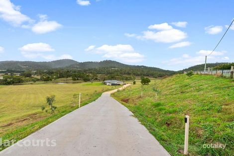 Property photo of 33 Aspect Place Cambridge TAS 7170