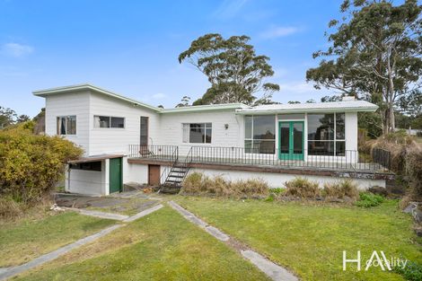 11 Olinda Gr, Mount Nelson, TAS 7007