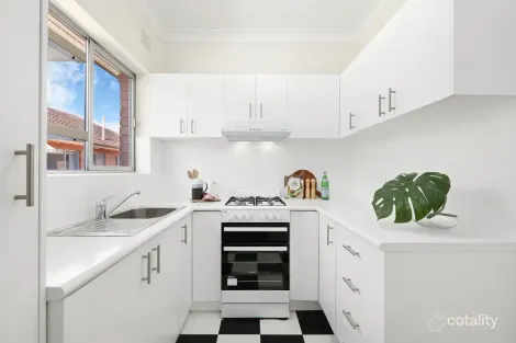 Property photo of 17/180 Pacific Highway Roseville NSW 2069