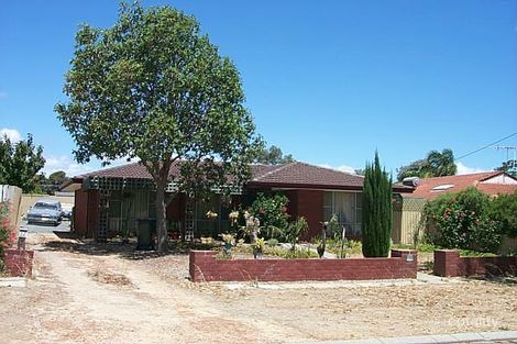 22 Farmer Way, Parmelia, WA 6167