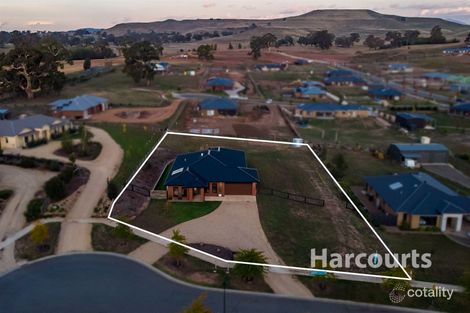 Property photo of 8 Greenfields Way Mansfield VIC 3722