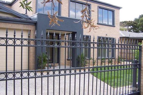 2-6 Neill St, Berwick, VIC 3806