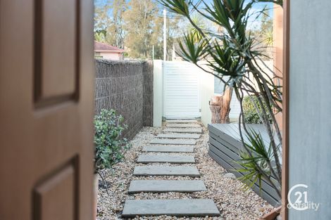 Property photo of 30 Kerry Crescent Berkeley Vale NSW 2261