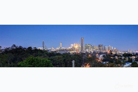 101 Rosalie St, Bardon, QLD 4065