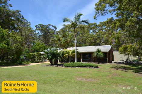 3 Rocks View Cres, Arakoon, NSW 2431