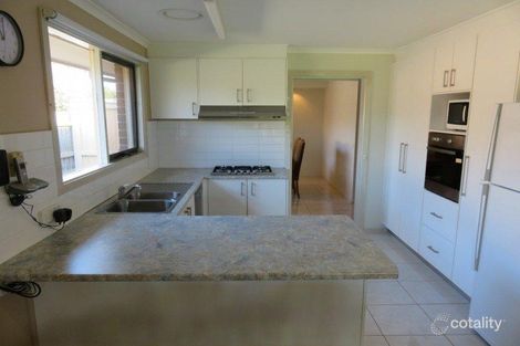 Property photo of 33 Denver Crescent Rowville VIC 3178