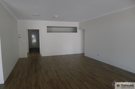Property photo of 8 Bolton Way Collie WA 6225
