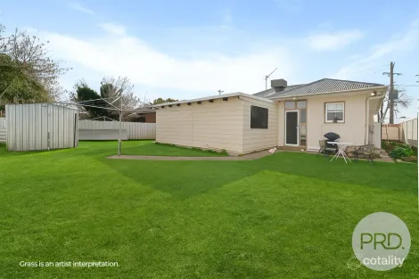 Property photo of 24 Spring Street Wagga Wagga NSW 2650