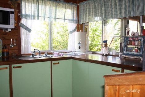 Property photo of 247 Carbeen Crescent Nanango QLD 4615