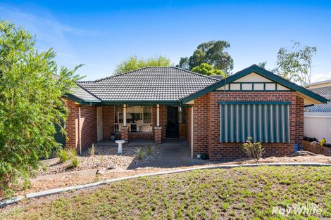9 Honeysuckle Pl, Lake Albert, NSW 2650