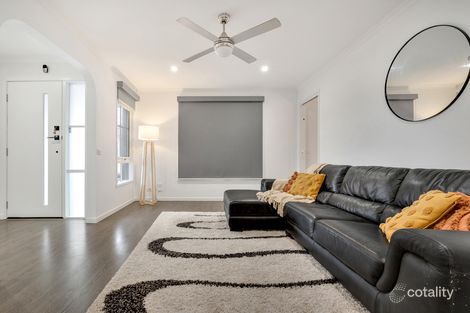 Property photo of 1/16 Manningtree Parade Craigieburn VIC 3064