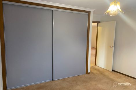 Property photo of 2/136 Mossfiel Drive Hoppers Crossing VIC 3029