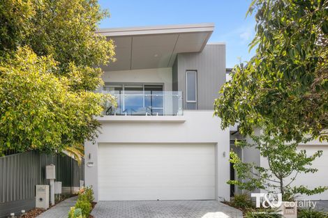 139b Woodside St, Doubleview, WA 6018