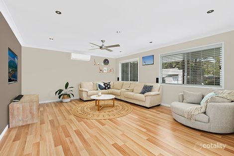 Property photo of 24 Kurraba Parade Berkeley Vale NSW 2261