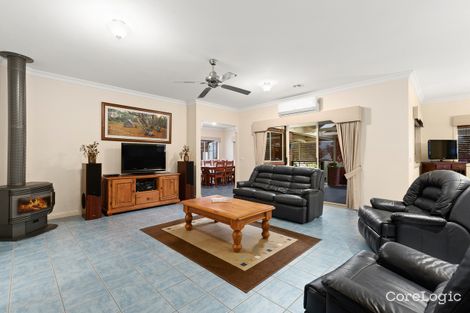 Property photo of 32 Windsor Drive Beaconsfield VIC 3807