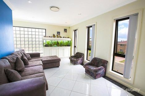 Property photo of 22 Forcett Close West Hoxton NSW 2171