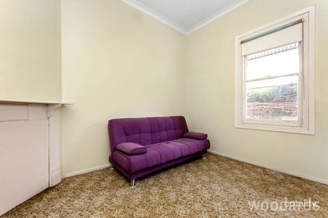 Property photo of 24 Holywood Grove Carnegie VIC 3163