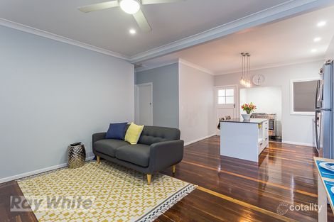 Property photo of 202 Oates Avenue Holland Park QLD 4121