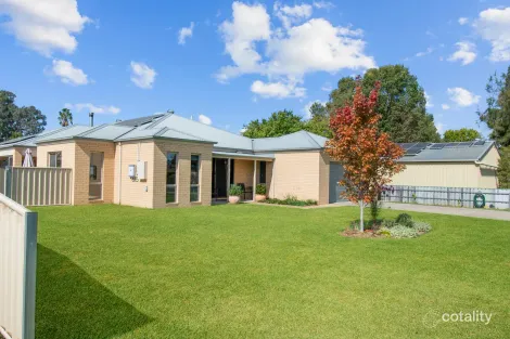 18 Webb St, Holbrook, NSW 2644