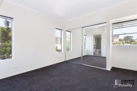 Property photo of 2/8 Underhill Avenue Indooroopilly QLD 4068