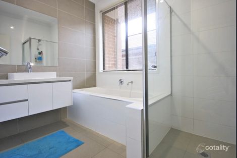 Property photo of 11 Willunga Street Gledswood Hills NSW 2557