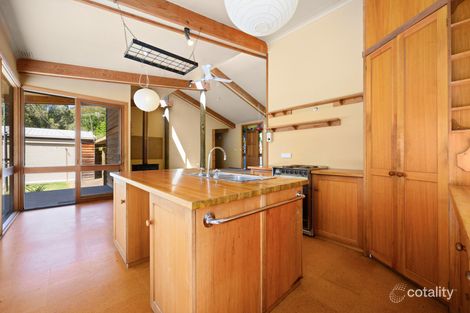 Property photo of 7 Braeside Court Tawonga South VIC 3698