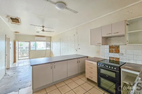 Property photo of 16 Alice Street Mornington QLD 4825