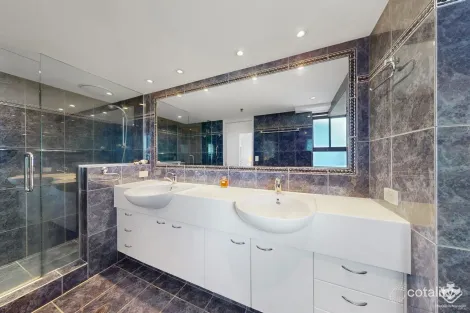 Property photo of 99/17 Bayview Street Runaway Bay QLD 4216