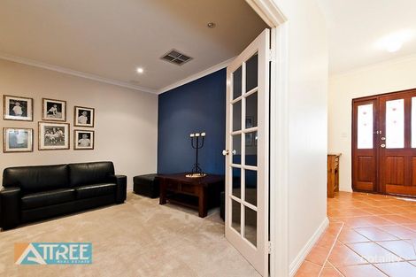 Property photo of 8 Kingia Way Canning Vale WA 6155