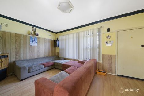 Property photo of 11 Amalfi Street Lurnea NSW 2170