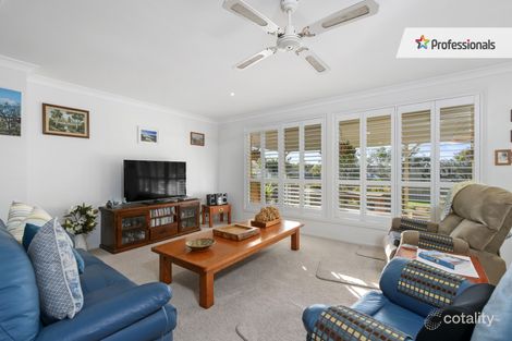 Property photo of 42 Kendall Crescent Bonny Hills NSW 2445