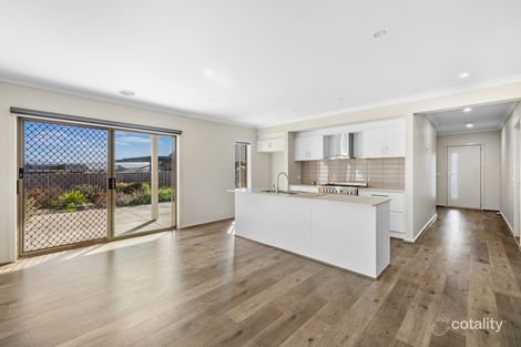 Property photo of 5 Needlewood Court Gisborne VIC 3437