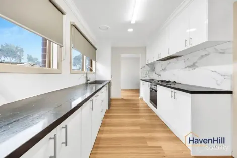 Property photo of 48B Frudal Crescent Knoxfield VIC 3180