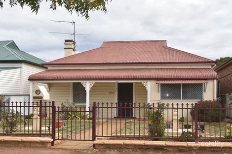 Property photo of 172 Baker Street Temora NSW 2666