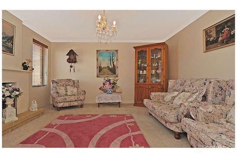 Property photo of 24 Grasslands Loop Kingsley WA 6026