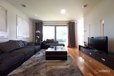 Property photo of 1/28 Station Avenue McKinnon VIC 3204