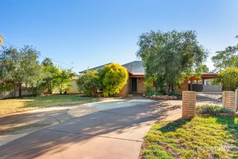Property photo of 15 Fairetha Place Kalgoorlie WA 6430