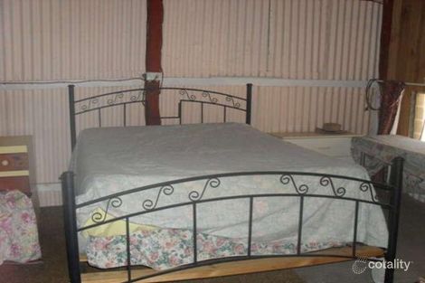 Property photo of 45 Petra Avenue Rubyvale QLD 4702