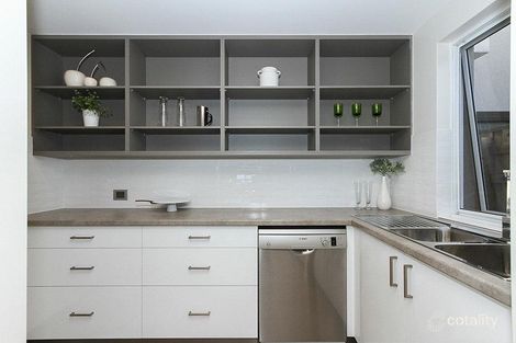 Property photo of 7 Alabaster Terrace Hillarys WA 6025